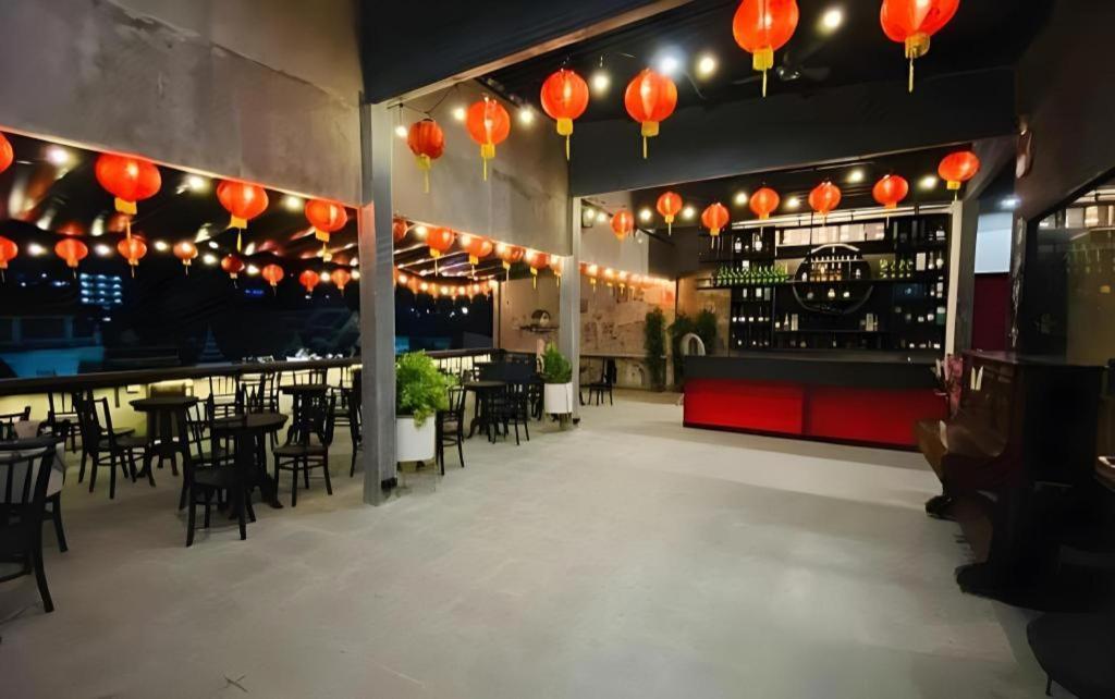 2499 Heritage Chinatown Bangkok Hotel By Roomquest Bagian luar foto