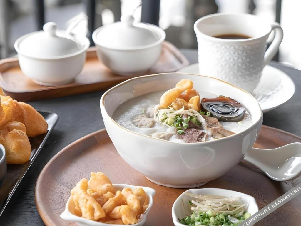 2499 Heritage Chinatown Bangkok Hotel By Roomquest Bagian luar foto