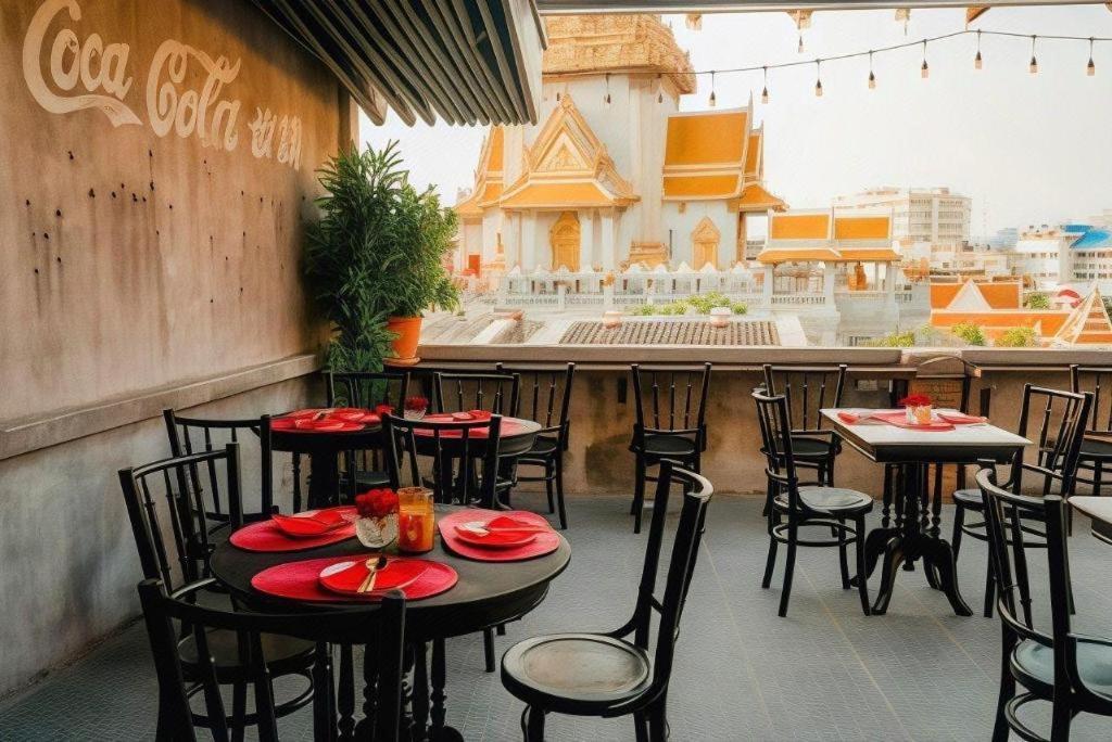 2499 Heritage Chinatown Bangkok Hotel By Roomquest Bagian luar foto